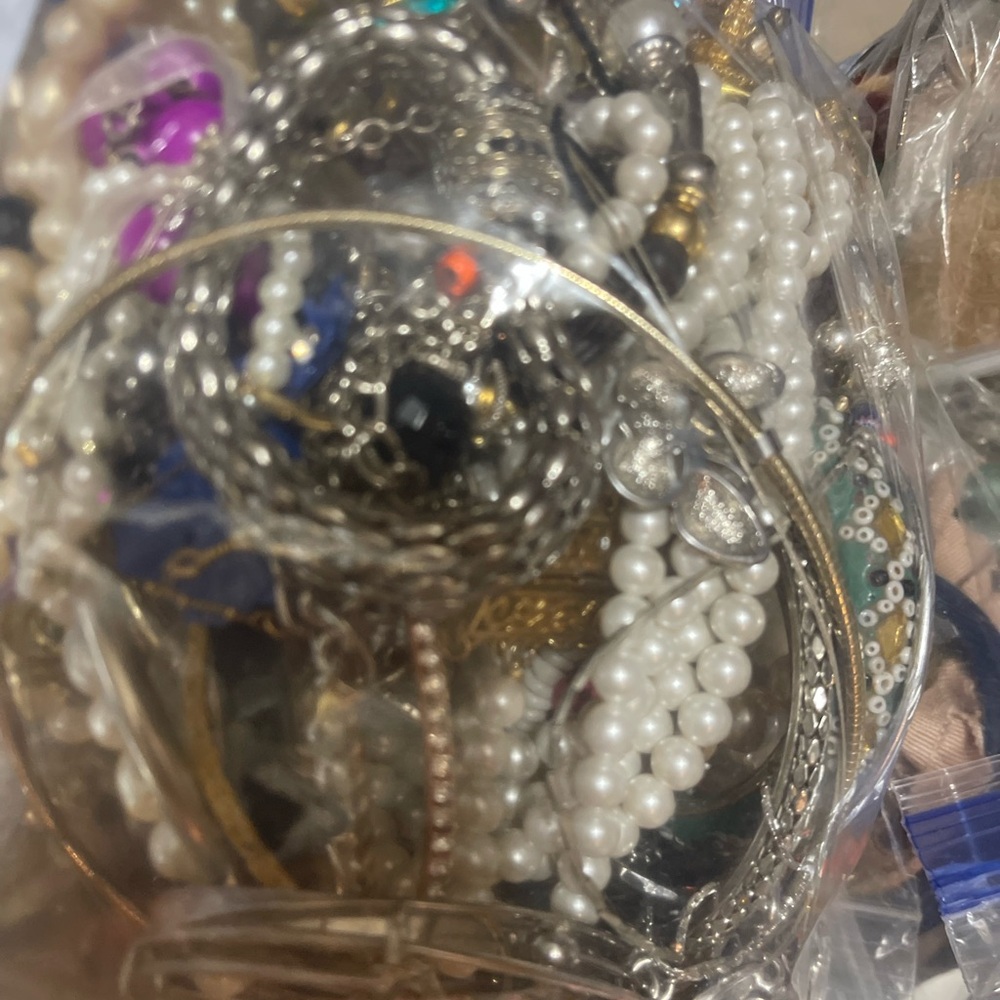 3lb bags of vintage mixed jewelry